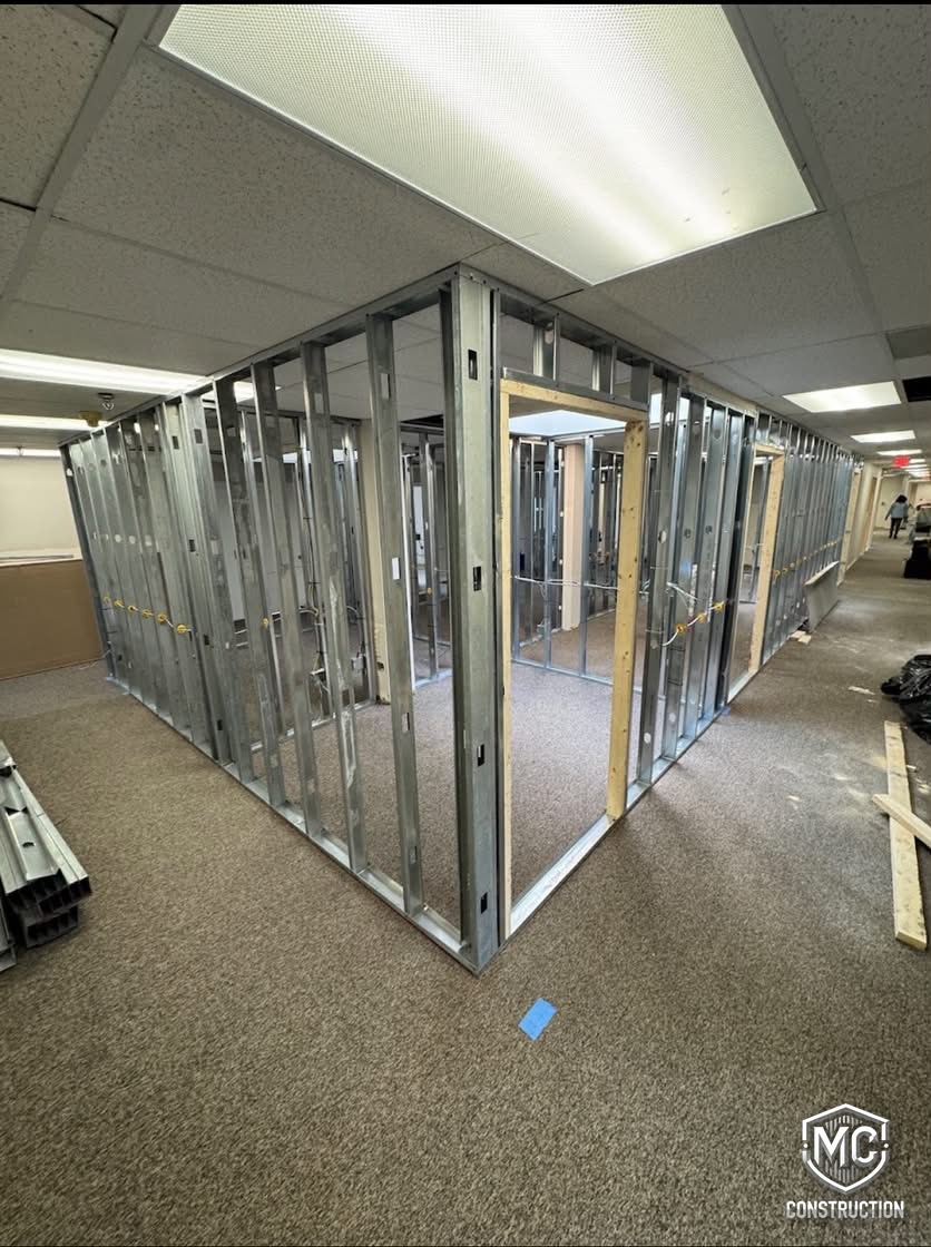 Metal framing for commercial offices: speed, precision, and clean jobsites